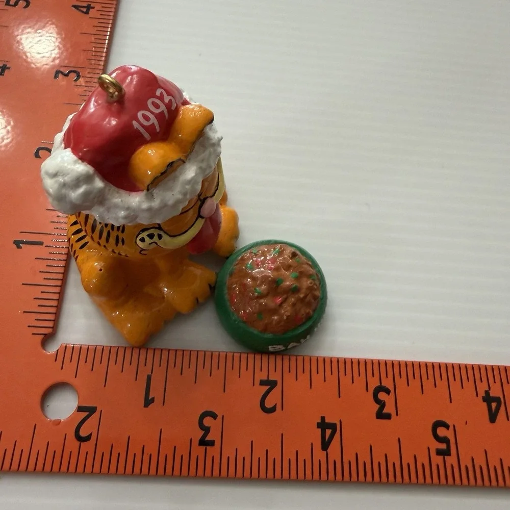 Vintage Garfield 1993 Bah Humbug Food Bowl Santa Hat Christmas Ornament